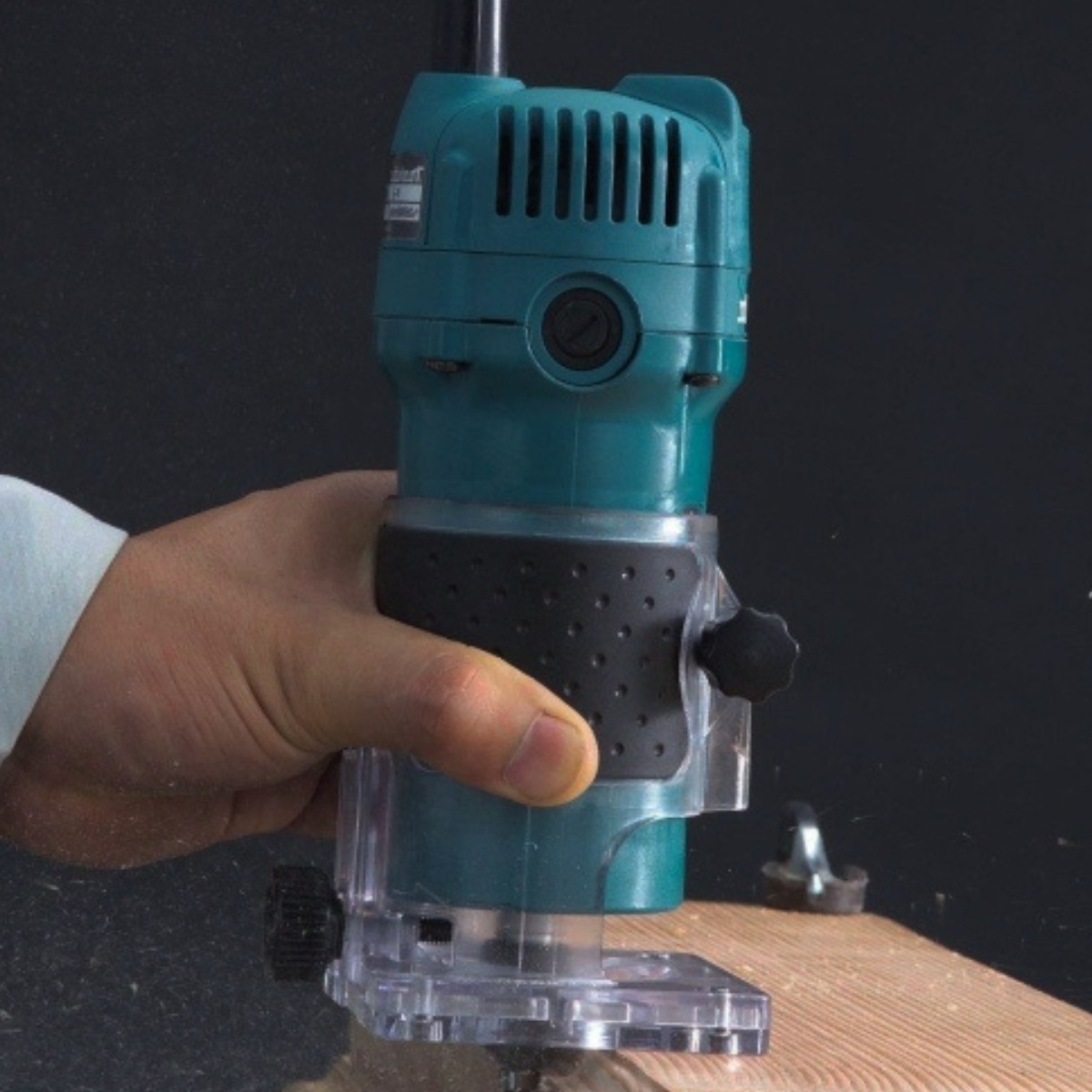 Router Fresadora De Mano 6mm Makita 530w Sc- - Imagen 2