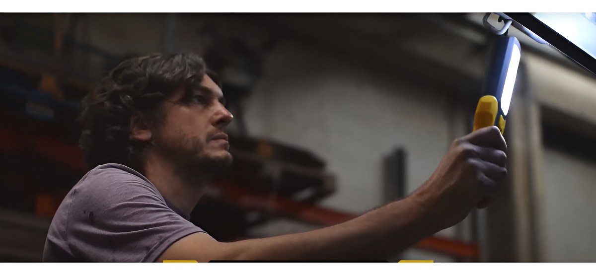 Linterna Led Recargable Crossmaster Doble Función De 3 Watts - Imagen 2