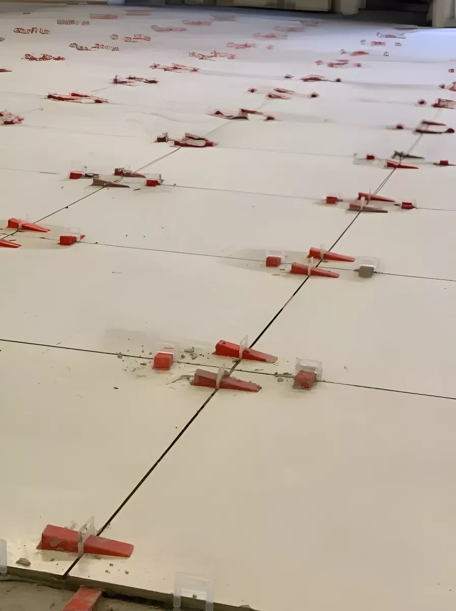 Crossmaster Roraima Arco Nivelador 2mm Porcelanato 100 Uni - Imagen 29