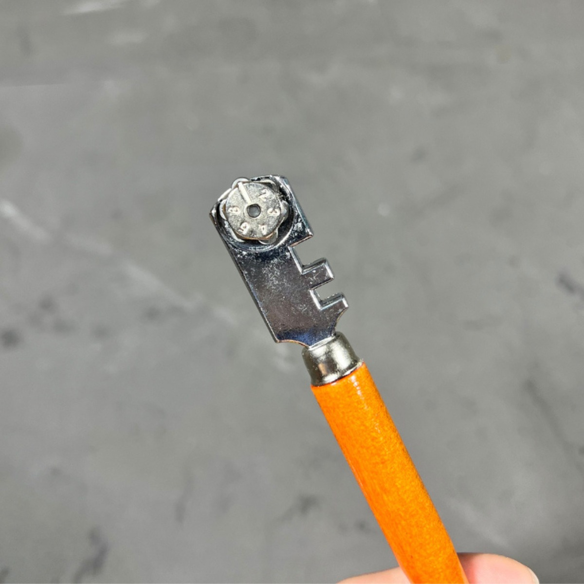 Cortavidrio De Seis Ruedas Tolsen 130mm Mango De Madera -sc- - Imagen 5