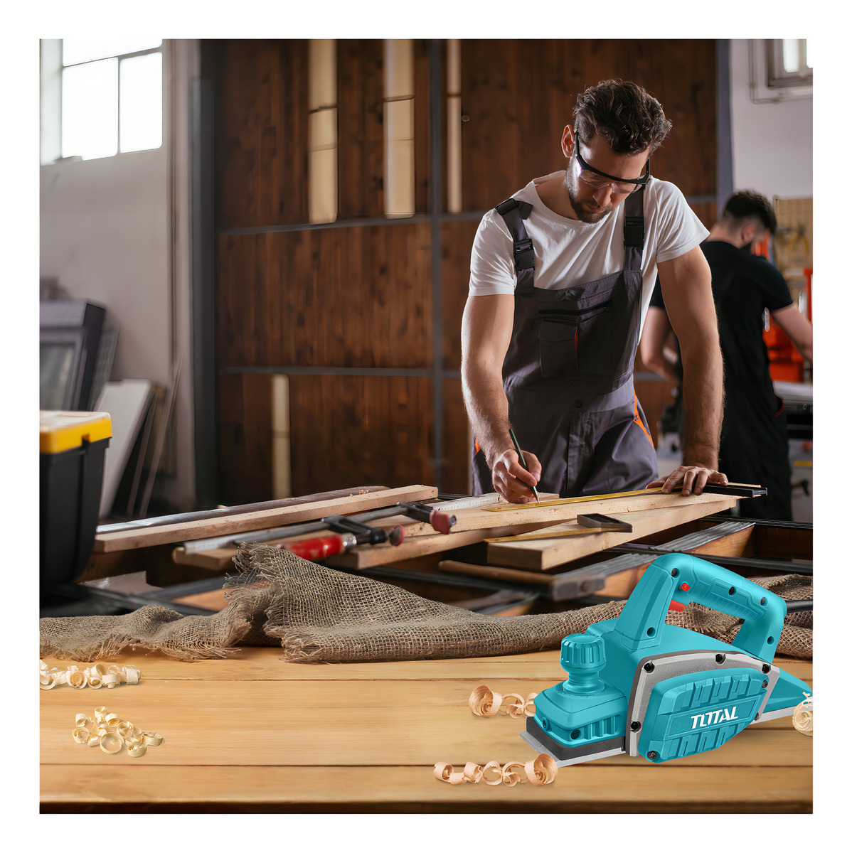 Cepillo Carpintero Electrico 550w Total Tl5508216 Color Azul PetrĂ³leo - Imagen 2