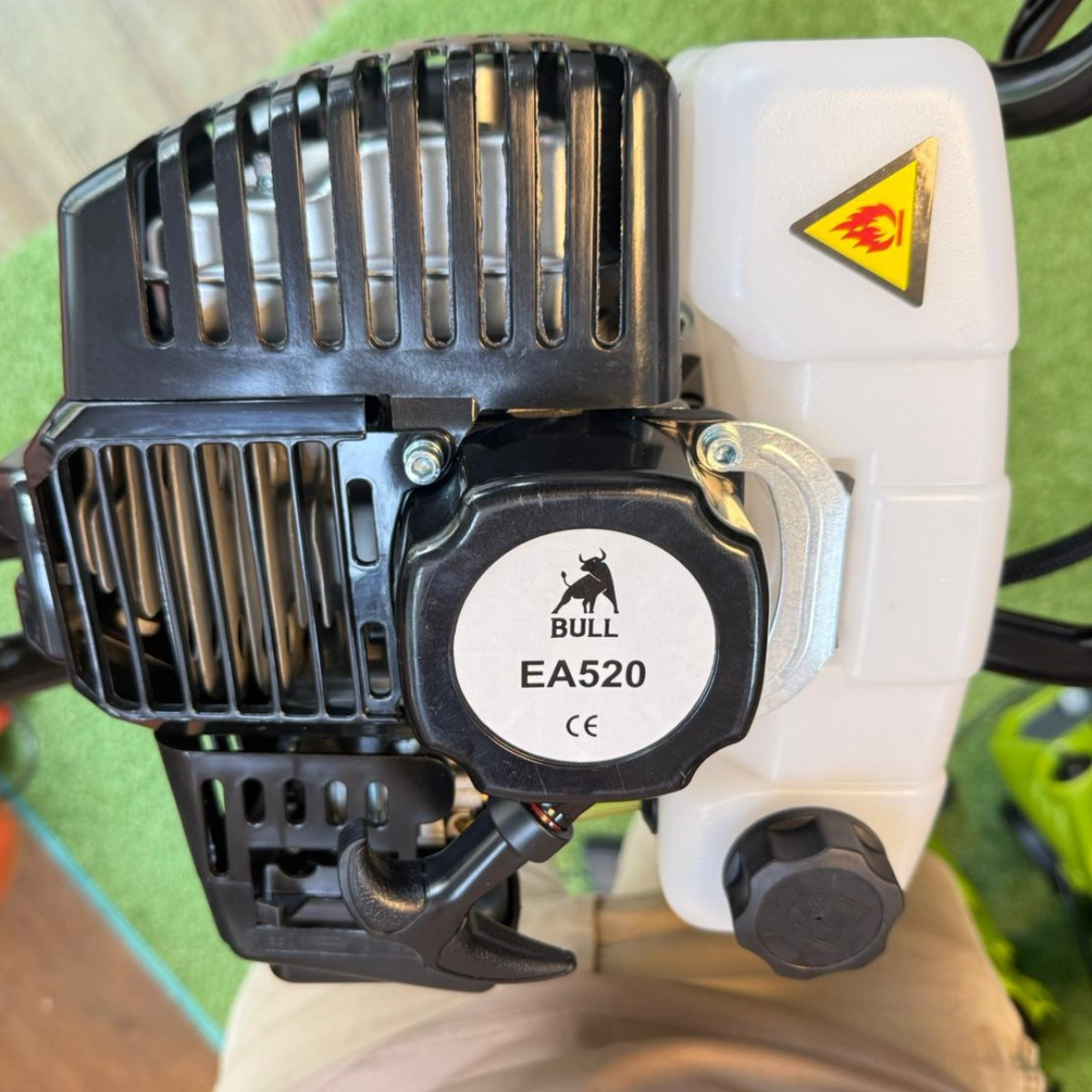 Hoyadora A Explosión 55 Cc Bull Pocera Perforadora De Suelo - Imagen 2