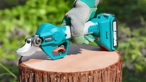 Tijera De Poda Inalámbrica Total Brushless Con Carg/bateria - Imagen 3